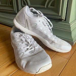 Varsity Edge Cheer Shoes Size 9